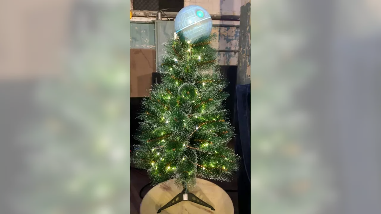 Figure 2: A Death Star topped Christmas tree. Figure 2: A Death Star topped Christmas tree.