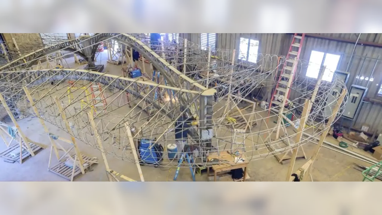 Figure 2: Flying Carpet Creative during the construction of one of their previous builds. Figure 2: Flying Carpet Creative during the construction of one of their previous builds.