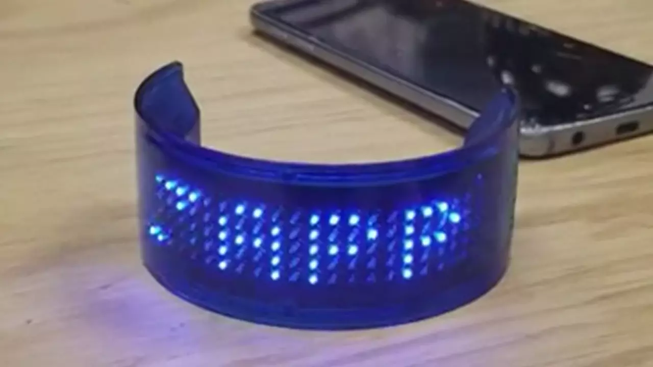 Zapp does the hardware design. Zapp does the hardware design.